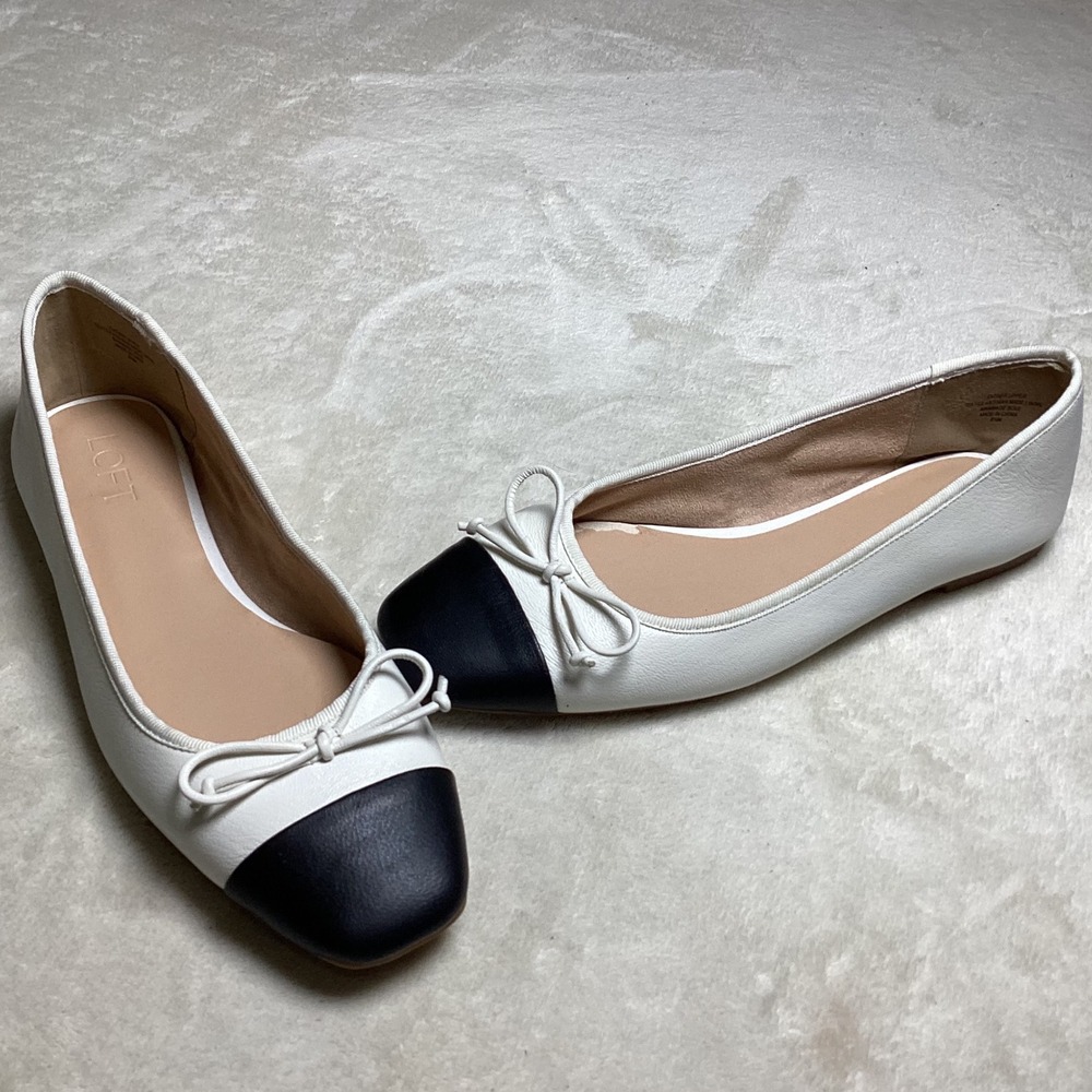 LOFT White Black Cap Toe Square Ballet Flats Leather Bow Detail Size 8.5M